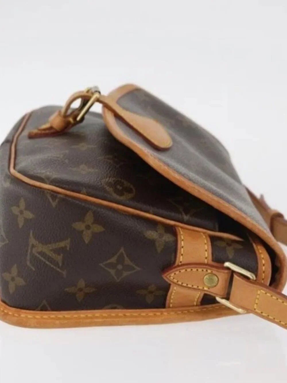 LOUIS VUITTON Monogram Sologne Shoulder Bag